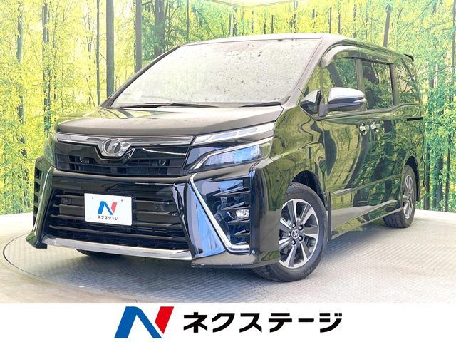 TOYOTA / VOXY
