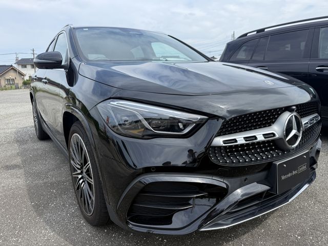 MERCEDES BENZ / MERCEDES BENZ GLA class