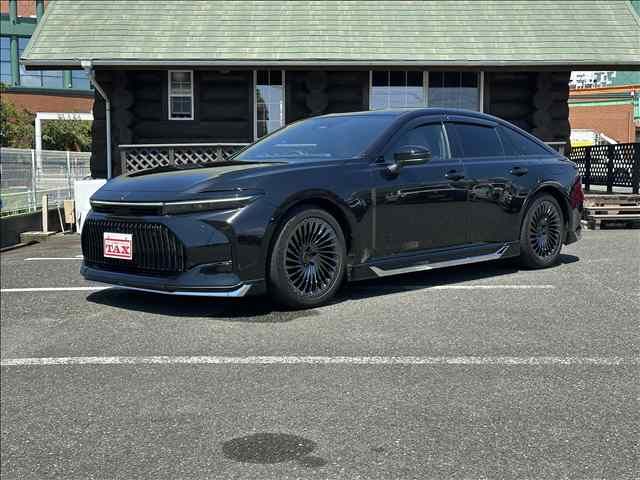 TOYOTA / CROWN sedan hybrid