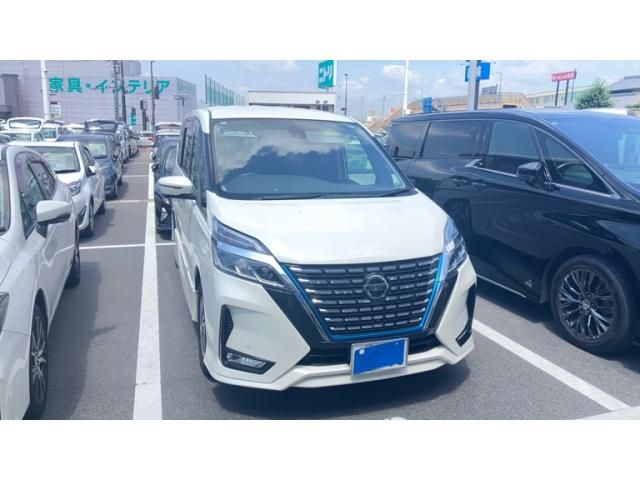 NISSAN / SERENA  WG