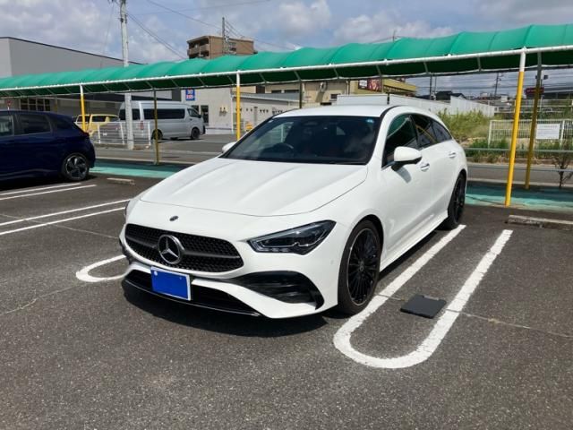 Japanese used car Ref# 1673734 MERCEDES BENZ / MERCEDES BENZ CLA Shooting Brake