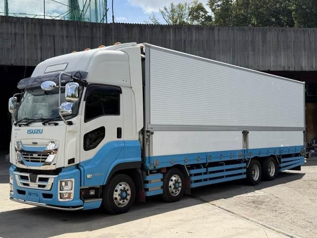 Japanese used car Ref# 1673764 ISUZU / GIGA