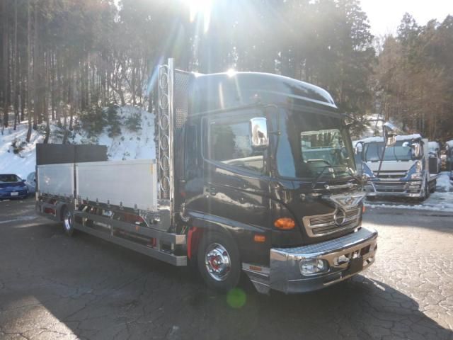 Japanese used car Ref# 1673772 HINO / RANGER