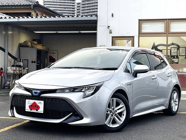 TOYOTA / COROLLA SPORT HYBRID