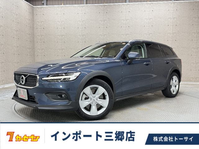 VOLVO / VOLVO V60 CROSS COUNTRY