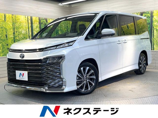 TOYOTA / VOXY