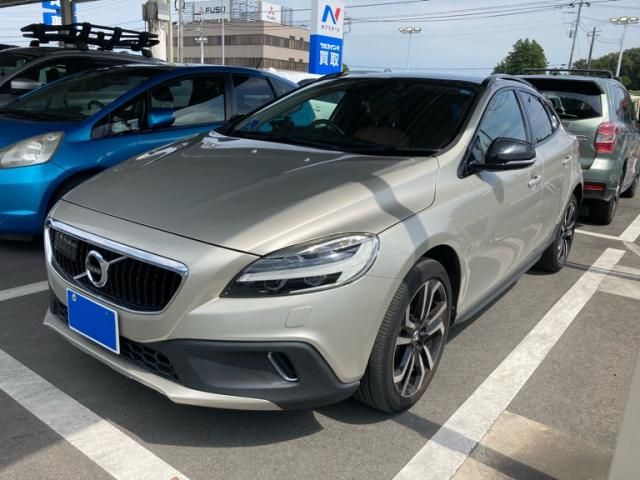 VOLVO / VOLVO V40 CROSS COUNTRY