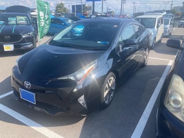TOYOTA / PRIUS