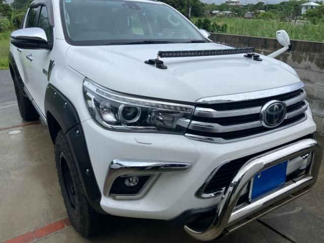 TOYOTA / ハイラックストラック４Ｄ