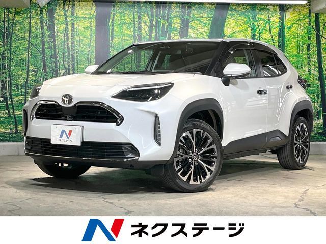 TOYOTA / YARIS CROSS HYBRID