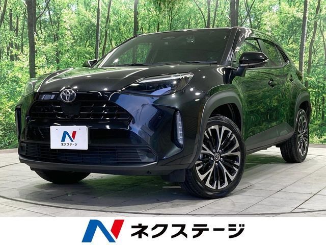 TOYOTA / YARIS CROSS HYBRID