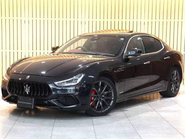 MASERATI / MASERATI GHIBLI Sedan