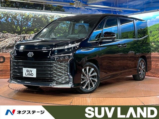 TOYOTA / VOXY