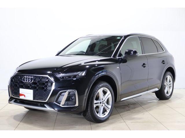 AUDI / AUDI Q5