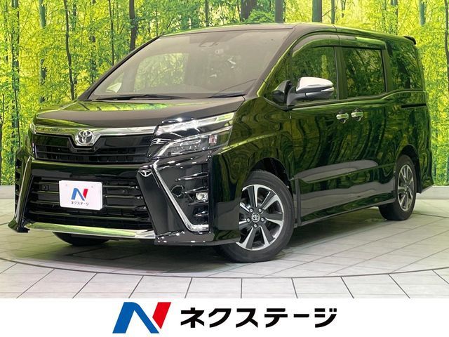 TOYOTA / VOXY