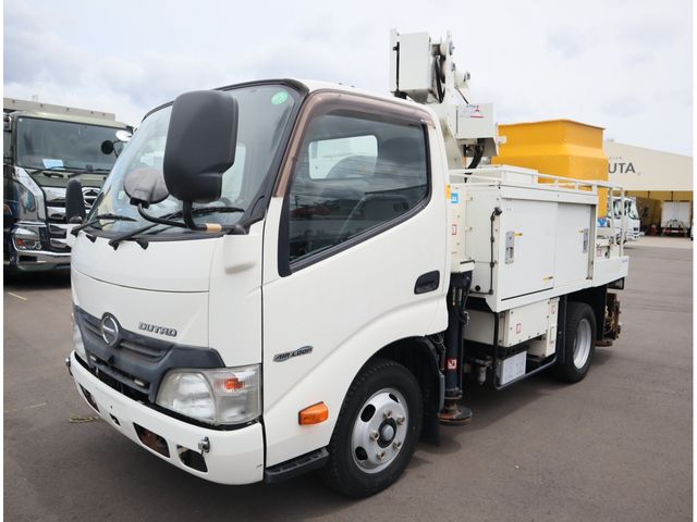 Japanese used car Ref# 1674846 HINO / DUTRO