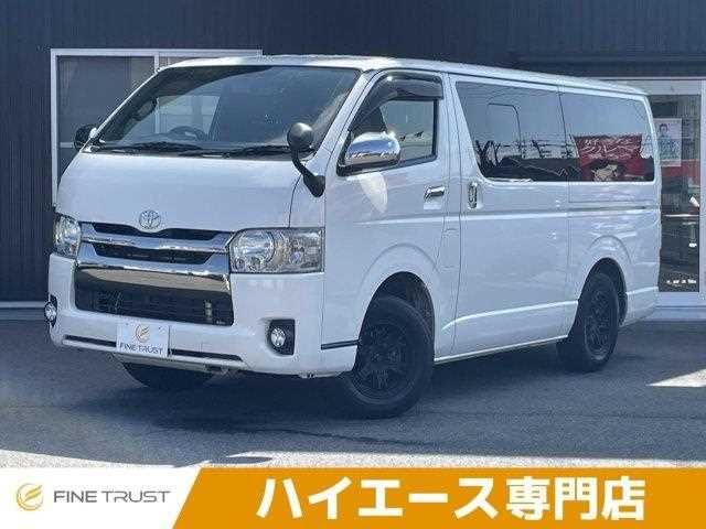 TOYOTA / HIACE van 4WD