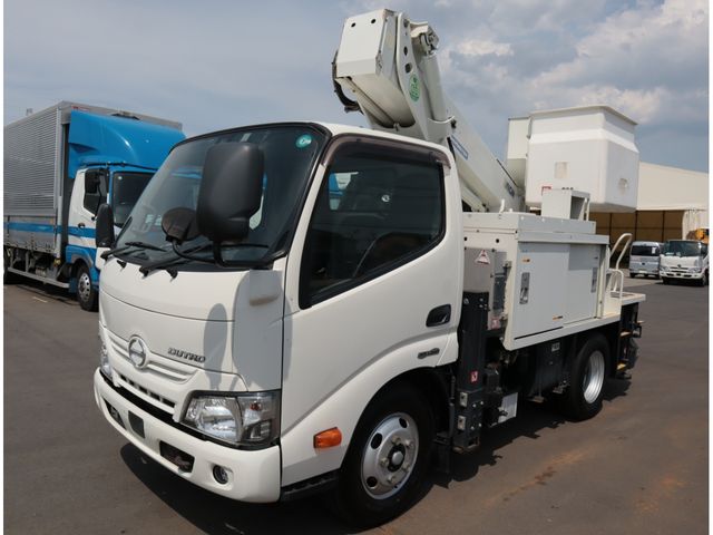 Japanese used car Ref# 1674857 HINO / DUTRO