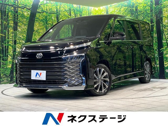 TOYOTA / VOXY