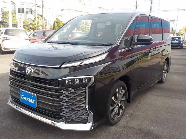 TOYOTA / VOXY