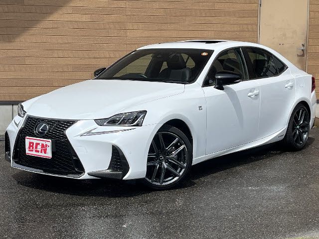 TOYOTA / LEXUS IS300h AWD
