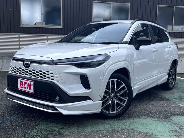 TOYOTA / COROLLA CROSS HYBRID