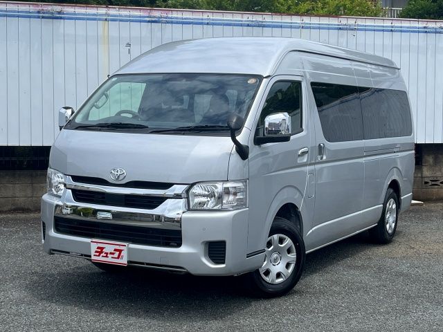 TOYOTA / HIACE wagon 4WD