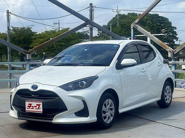 TOYOTA / YARIS HYBRID