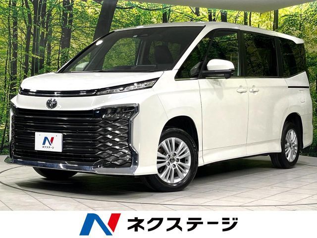 TOYOTA / VOXY 4WD