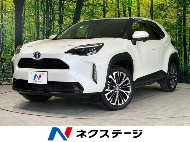 TOYOTA / YARIS CROSS HYBRID