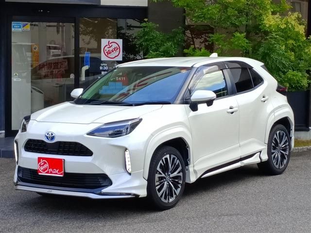 TOYOTA / YARIS CROSS HYBRID