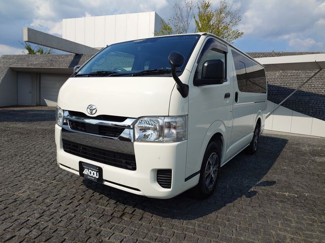 TOYOTA / HIACE van 1.15t 2WD