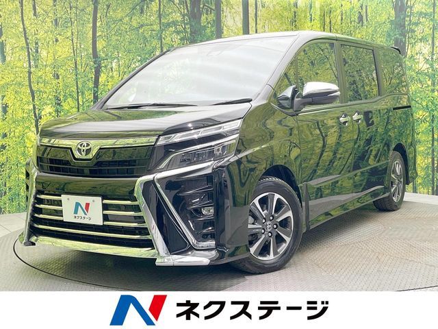 TOYOTA / VOXY