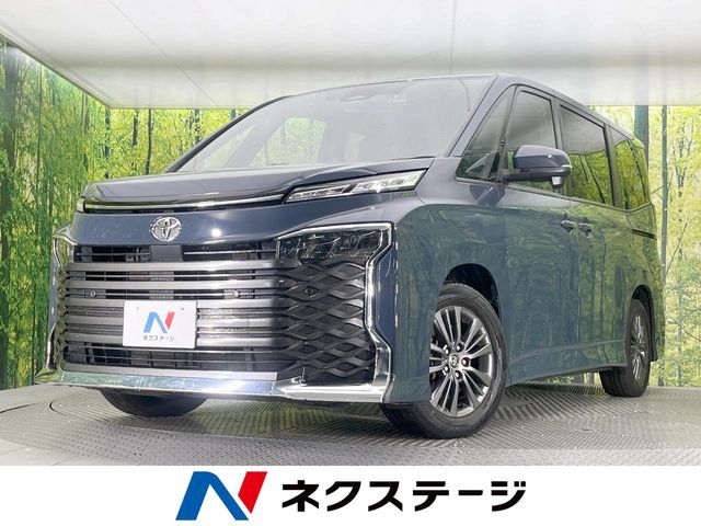 TOYOTA / VOXY