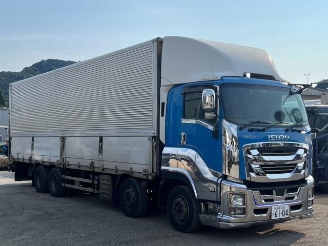 ISUZU / GIGA