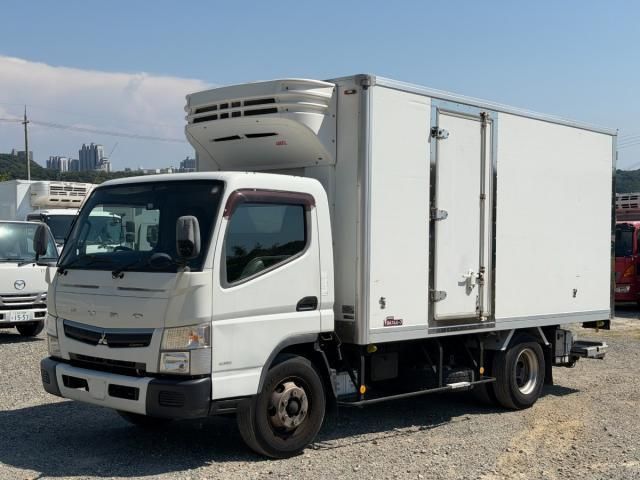 MITSUBISHI / CANTER
