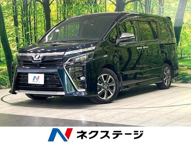 TOYOTA / VOXY
