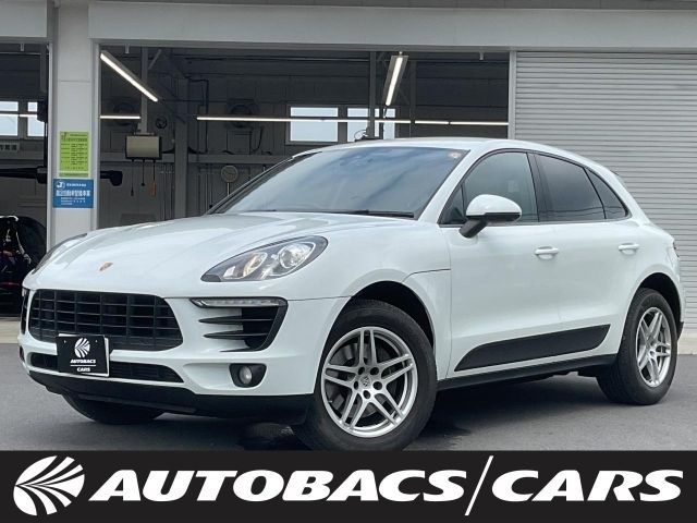 PORSCHE / PORSCHE Macan