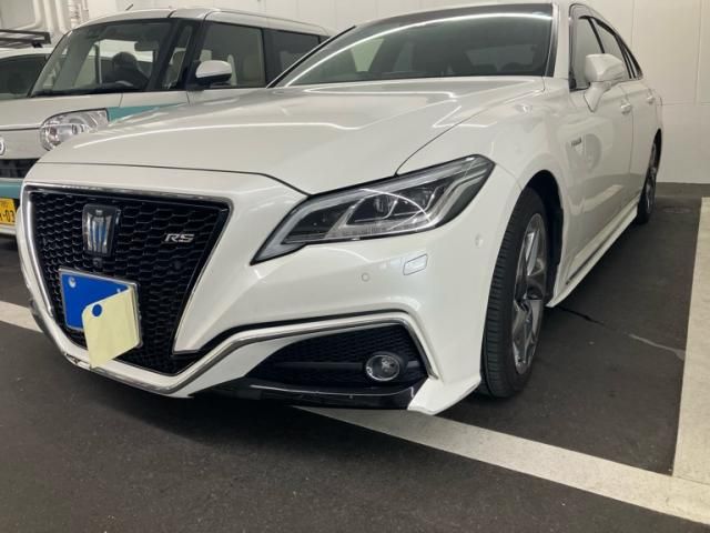 TOYOTA / CROWN sedan hybrid