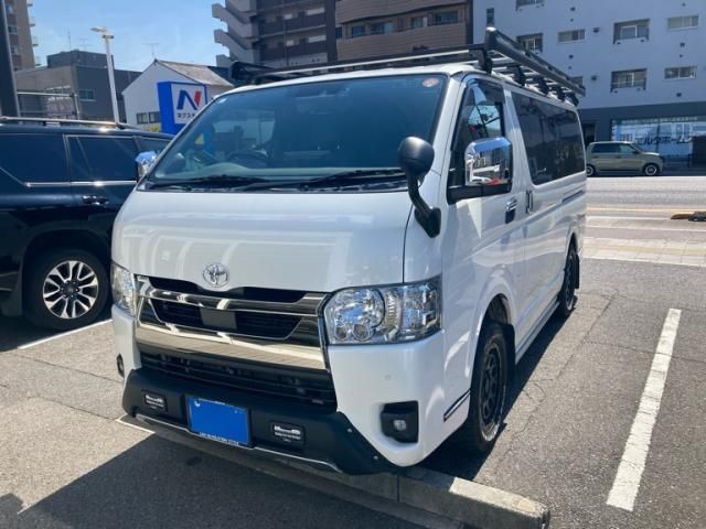 TOYOTA / HIACE van 4WD