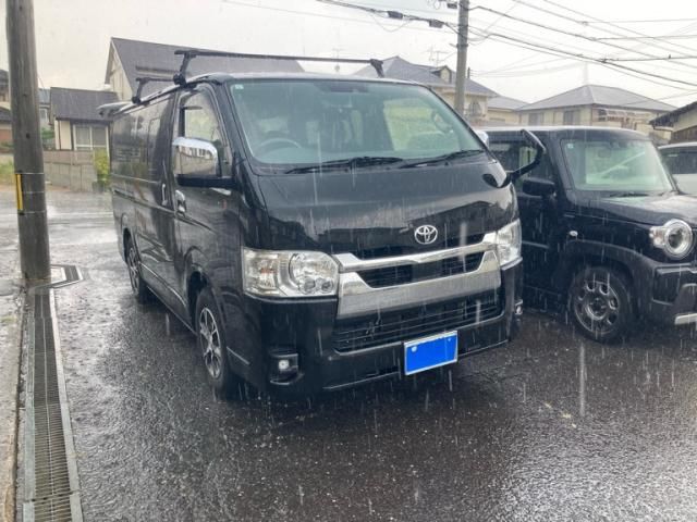 TOYOTA / HIACE van 2WD