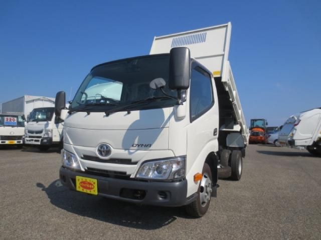 TOYOTA / DYNA