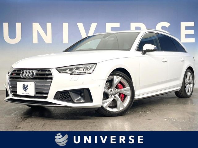 AUDI / AUDI S4 AVANT