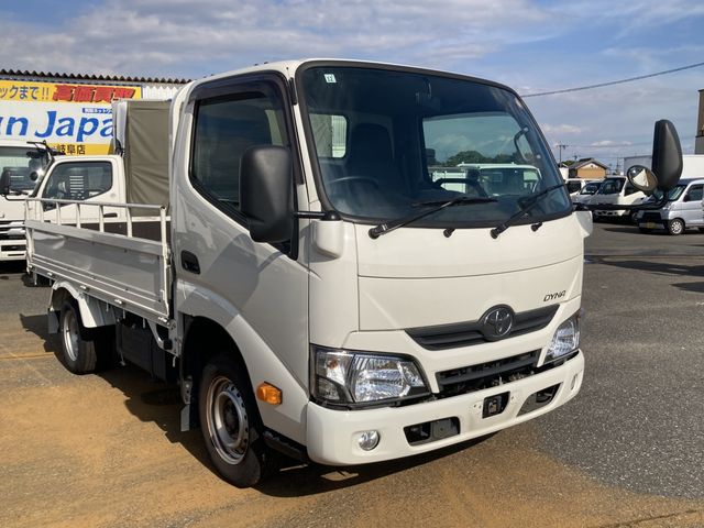 TOYOTA / DYNA