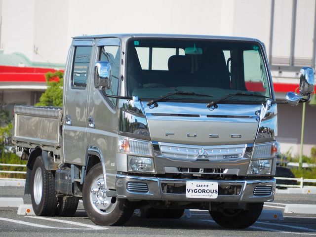 Japanese used car Ref# 1677326 MITSUBISHI / CANTER