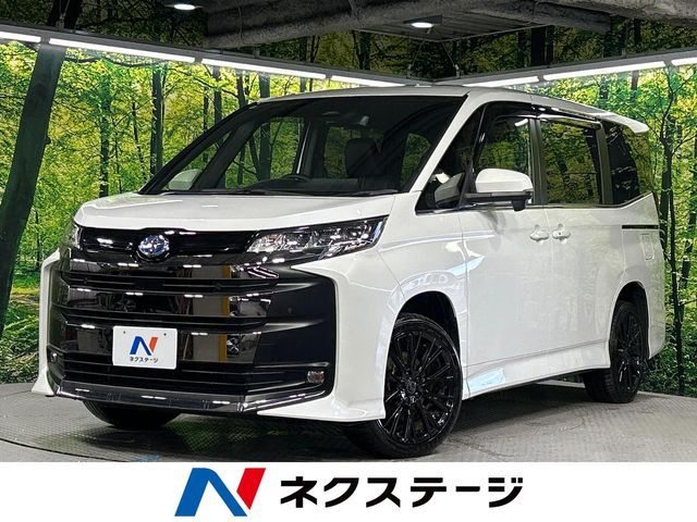 TOYOTA / NOAH HYBRID 4WD