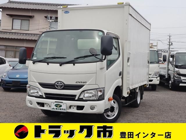 TOYOTA / DYNA