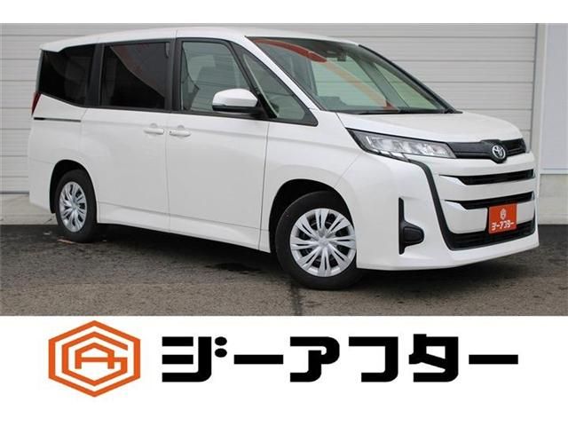 TOYOTA / NOAH