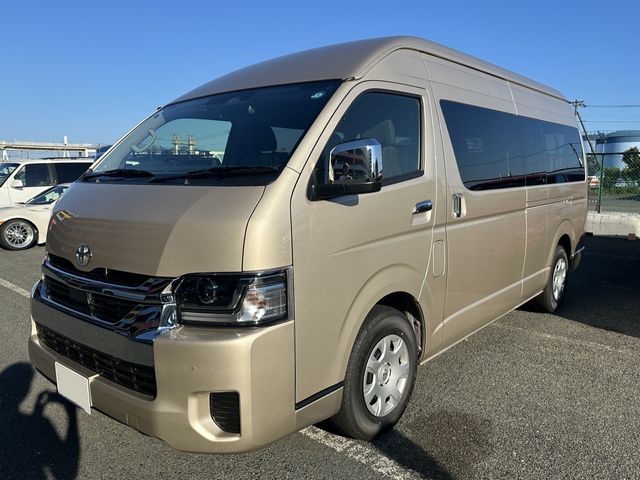 TOYOTA / HIACE wagon