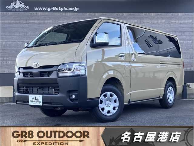 TOYOTA / HIACE van 4WD